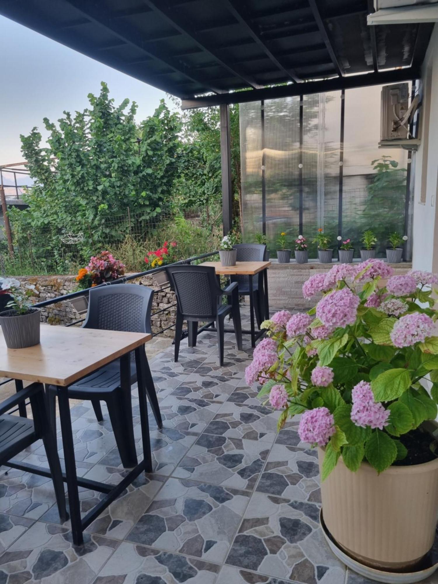 Bed & Breakfast Tony's Terrace Gjirokastër